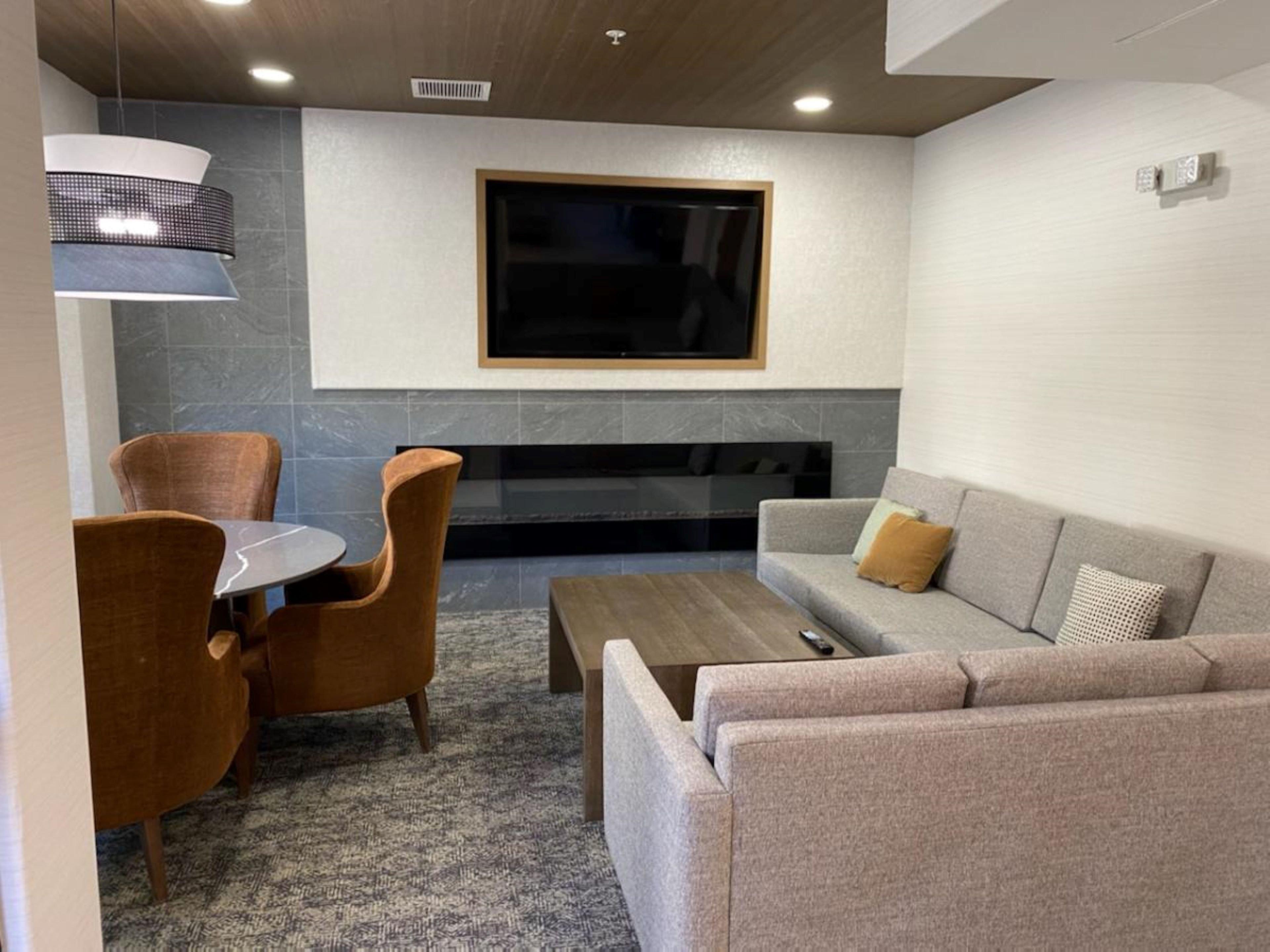 Staybridge Suites Phoenix Glendale Sports Dist By Ihg Exterior foto